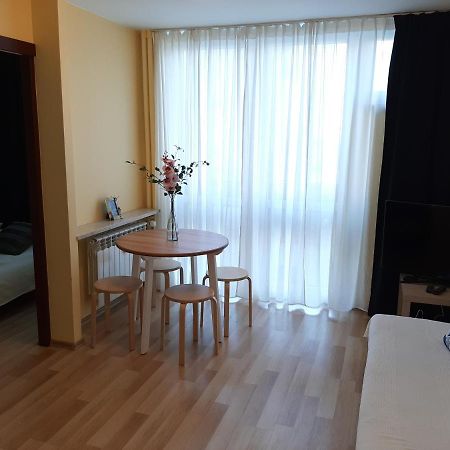 W Samym Centrum Na Grzybowskiej Βαρσοβία Εξωτερικό φωτογραφία